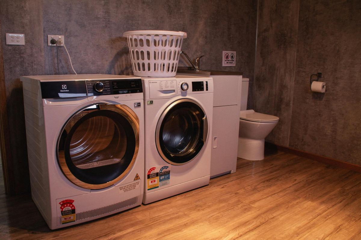 Laundry facilities at Wombat House
