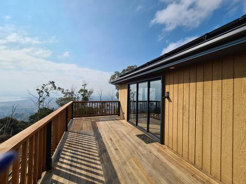 2 Seaview Eagle - Mt Rumney Escapes
