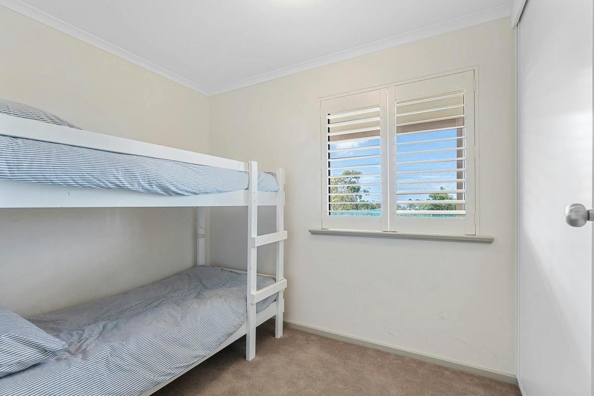 9 Coorong Crescent, Encounter Bay