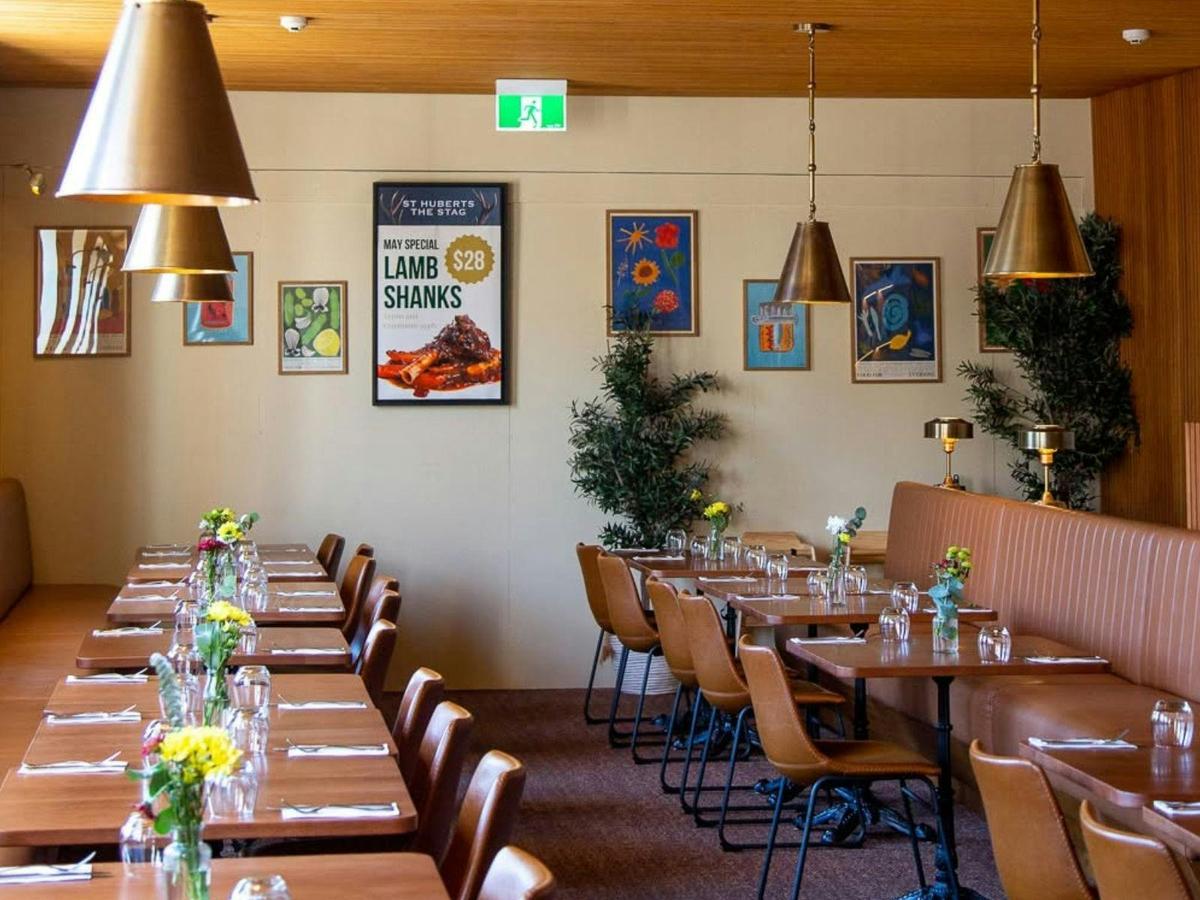 The Arms Hotel - Dining Room