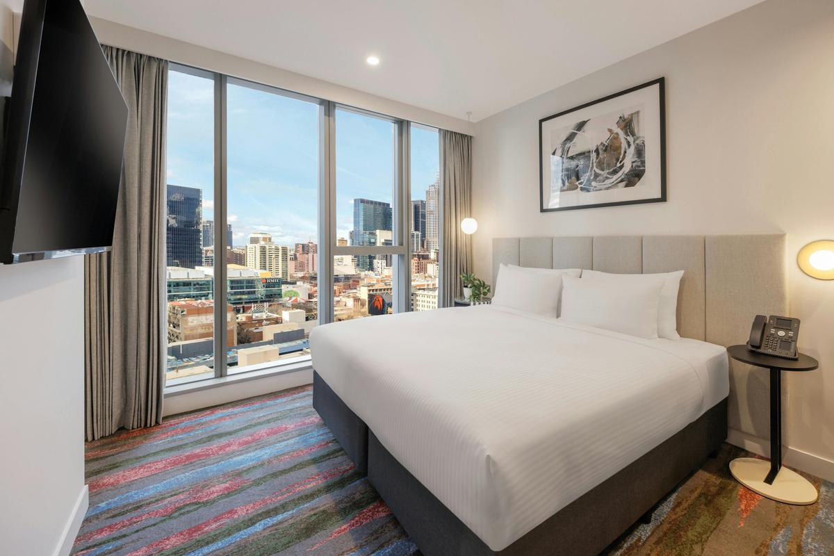 Brady Hotel Elizabeth Street - Skyline View Room