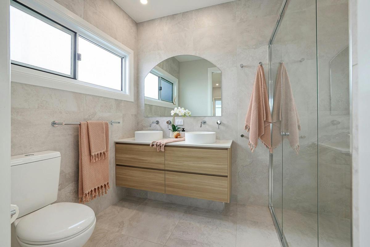 Bargara Holiday Rentals - Bargara - Basalt Beach House