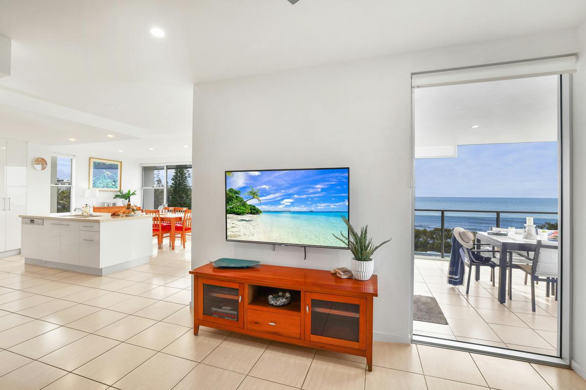 Bargara Holiday Rentals - Bargara - Beach House at The View