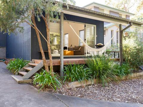 Boathouse 2 by Experience Jervis Bay