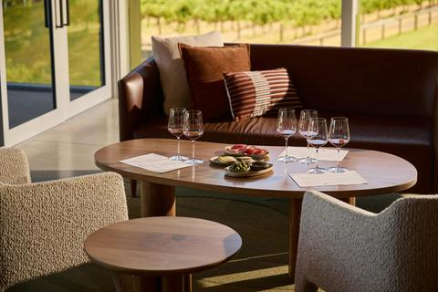 Grenache & Gourmet: Blewitt Springs vs Clarendon