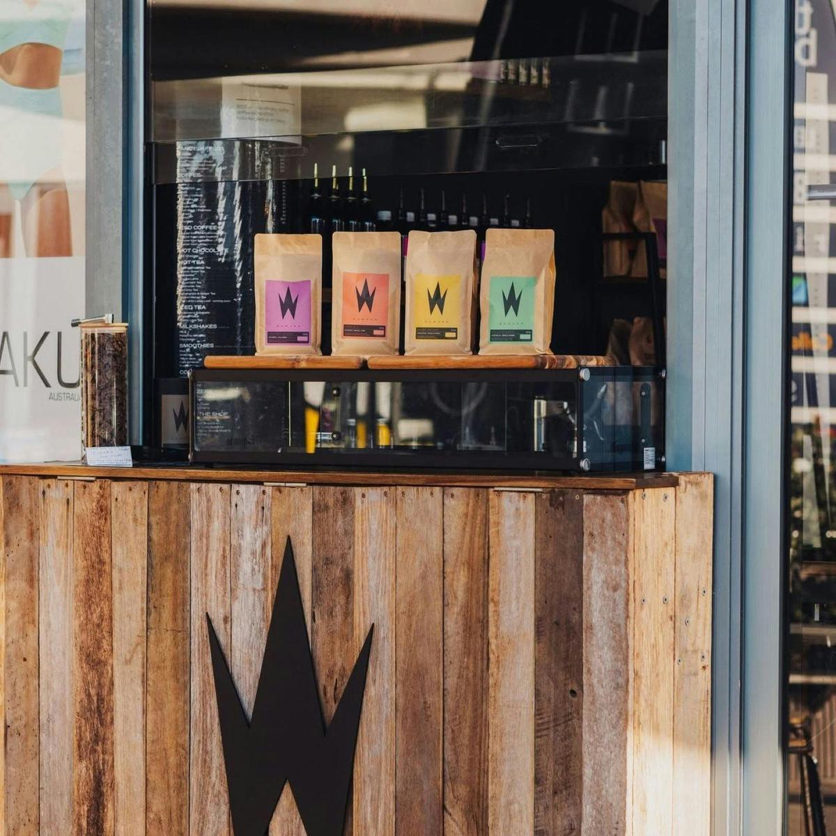 Wowzer Coffee Shop