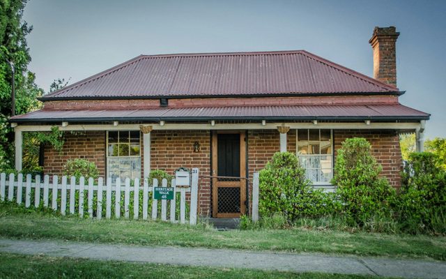 Uralla Heritage Walk: Find Charm in Uralla