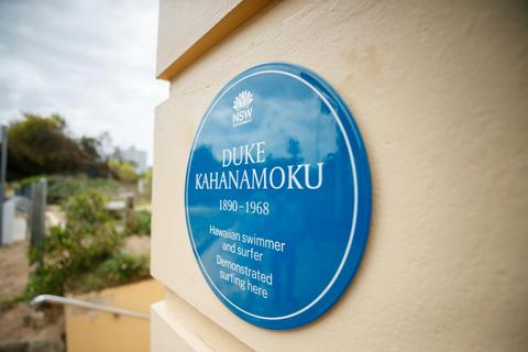 Duke Kahanamoku Blue Plaque