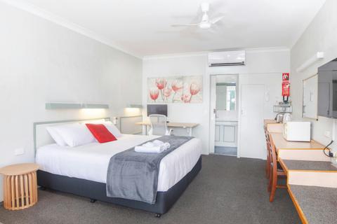 Business King Room