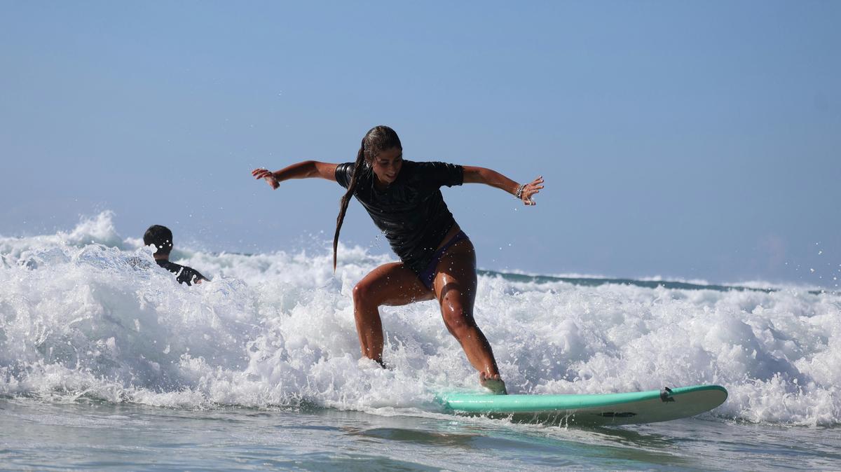 Surfing International