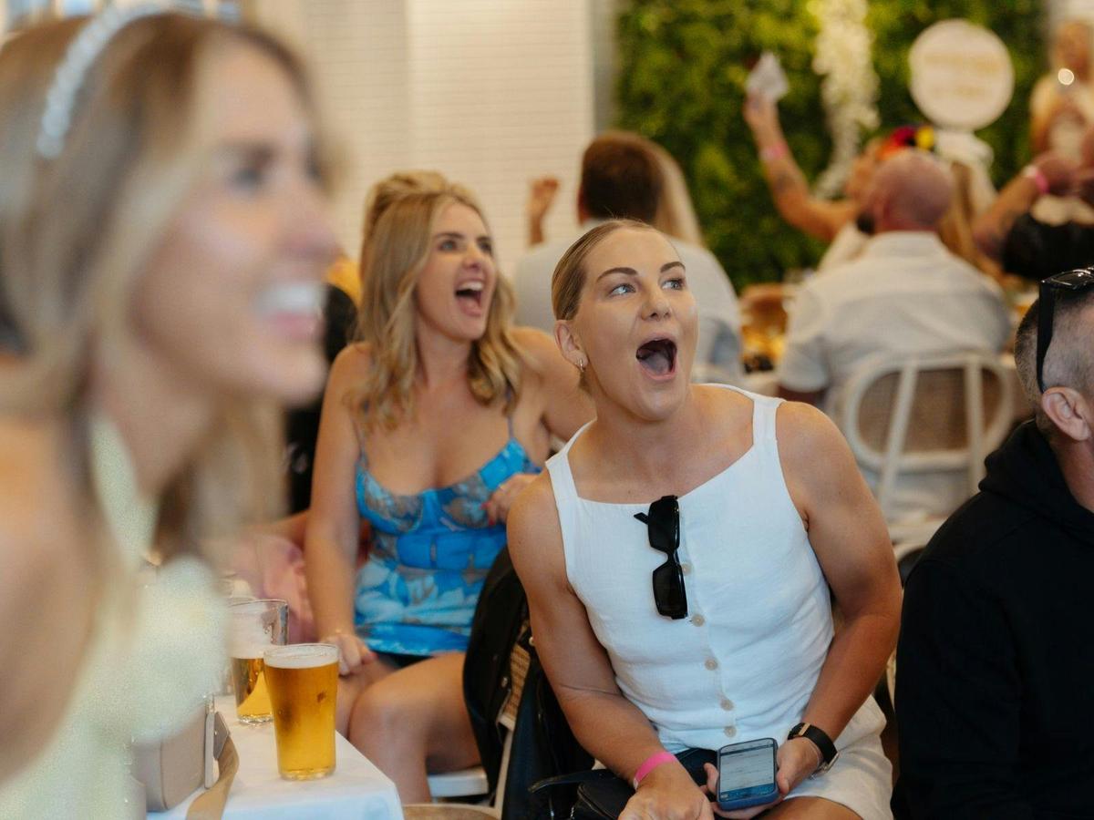 Melbourne Cup at Towradgi Beach Hotel
