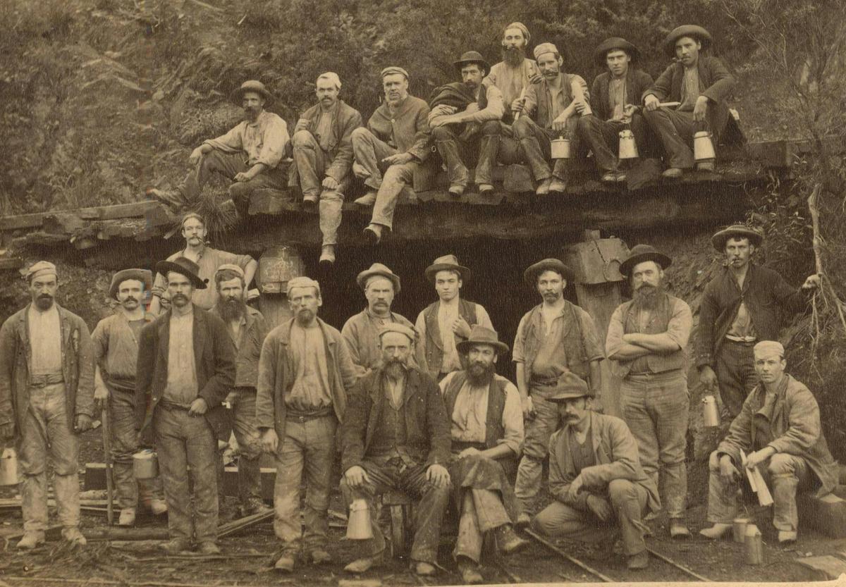 Miners pictured in front of The Long Tunnel Extended Gold Mine, late 1880's