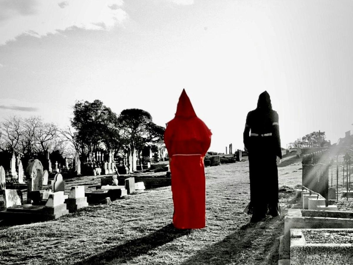 Gruesome Graveyard Yarns