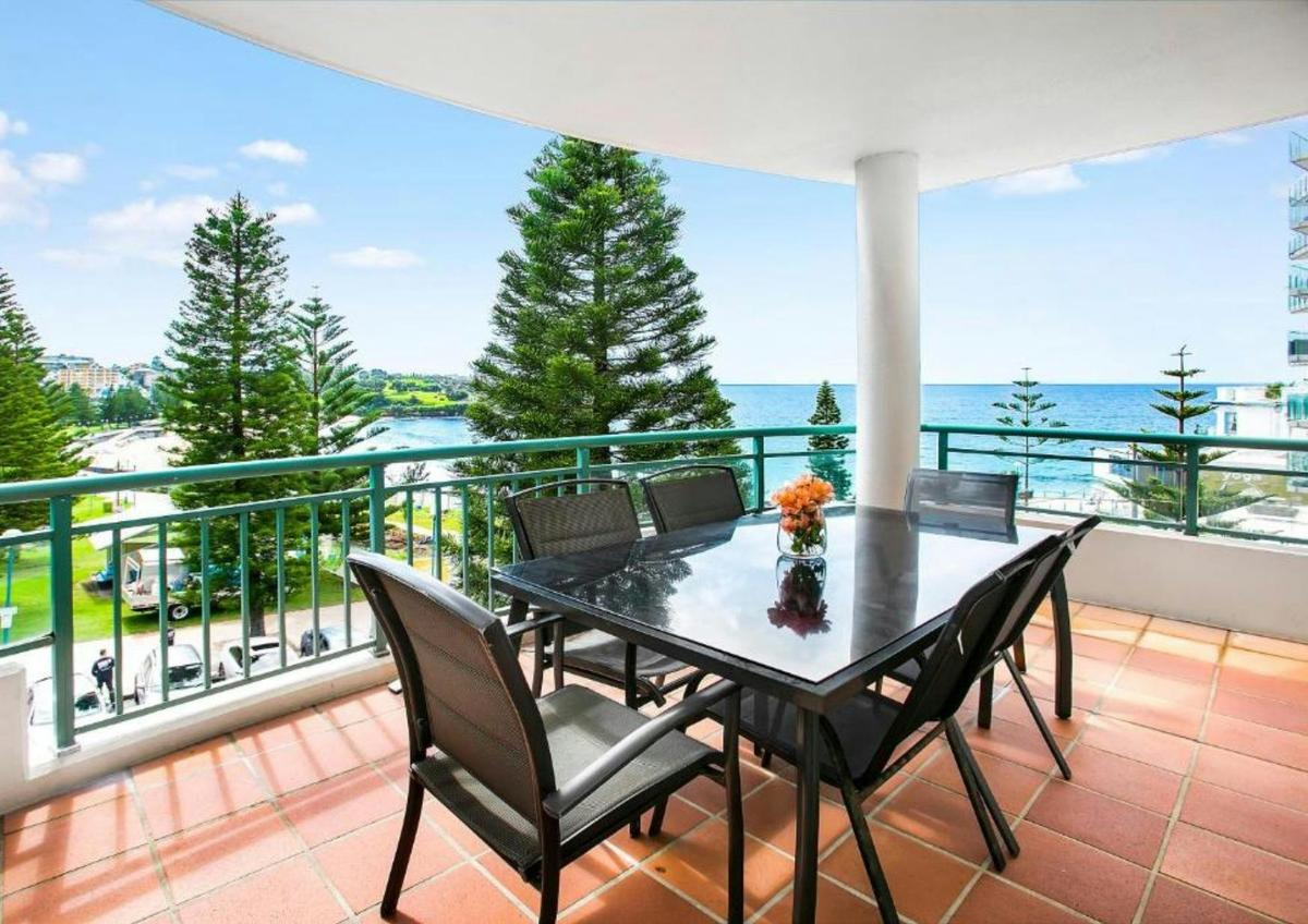 Beachfront Apartment - The Coogee View