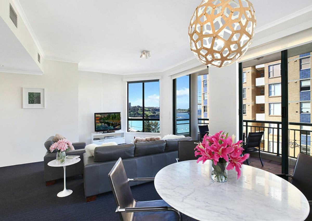 Beachfront Apartment - The Coogee View
