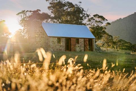 Snowy Mountains Accomodation