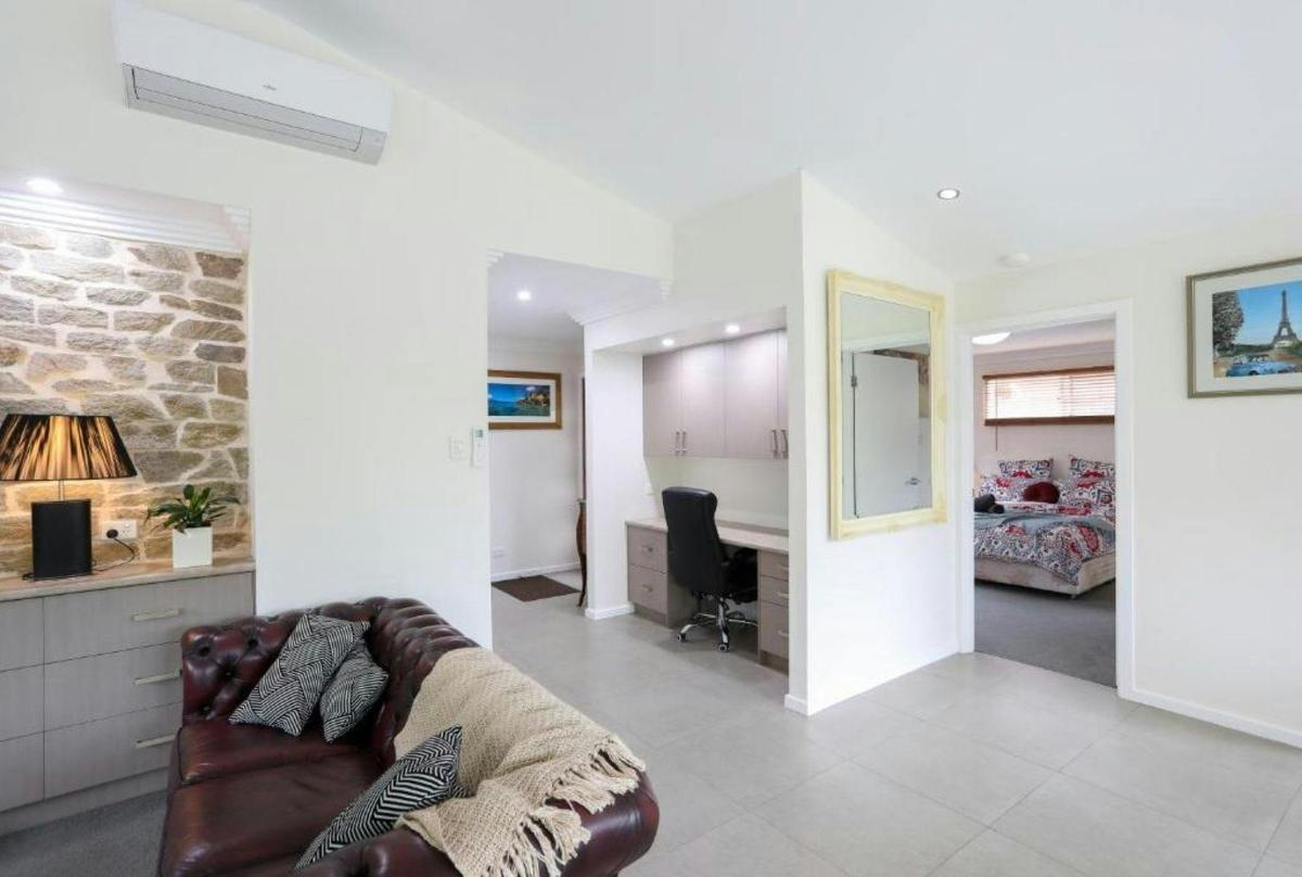 Armidale Cottage
