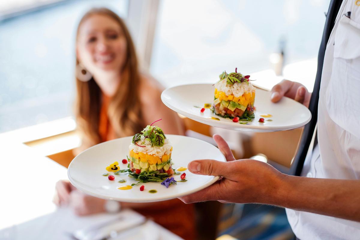 Christmas Day Lunch Sydney Harbour Cruise aboard Captain Cook Cruises