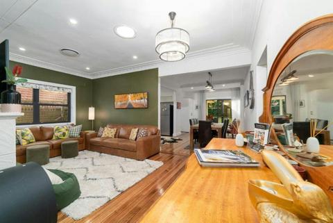 The Armidale House #1