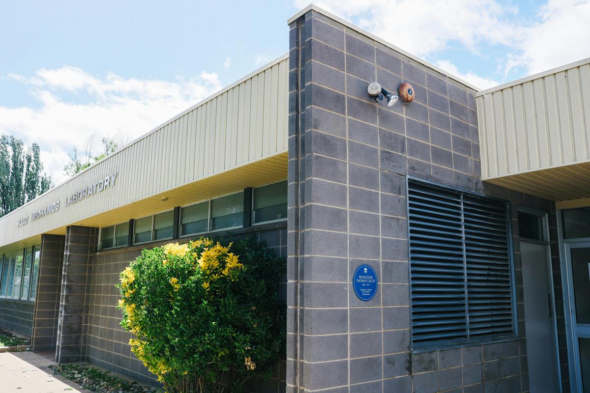 SMEC Fluid Mechanics Laboratory Blue Plaque