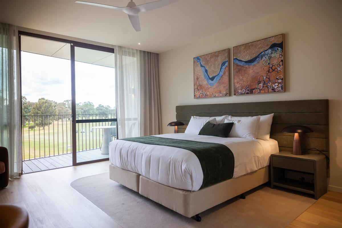 Wake up to a view worth staying for. Contemporary comfort with fairway views.