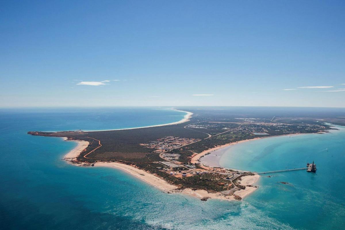 Perth to Broome (or vice versa) Helicopter Trip of a Lifetime