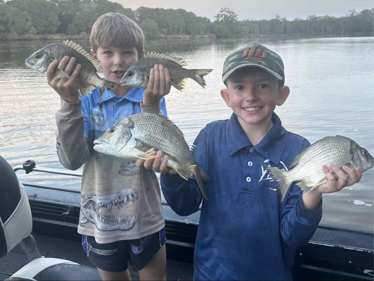 Fishing with Jollip Guiding