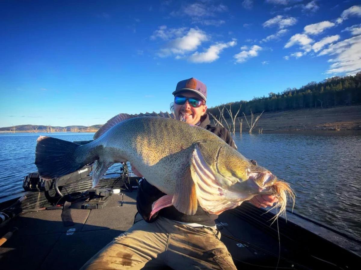 Fishing with Jollip Guiding