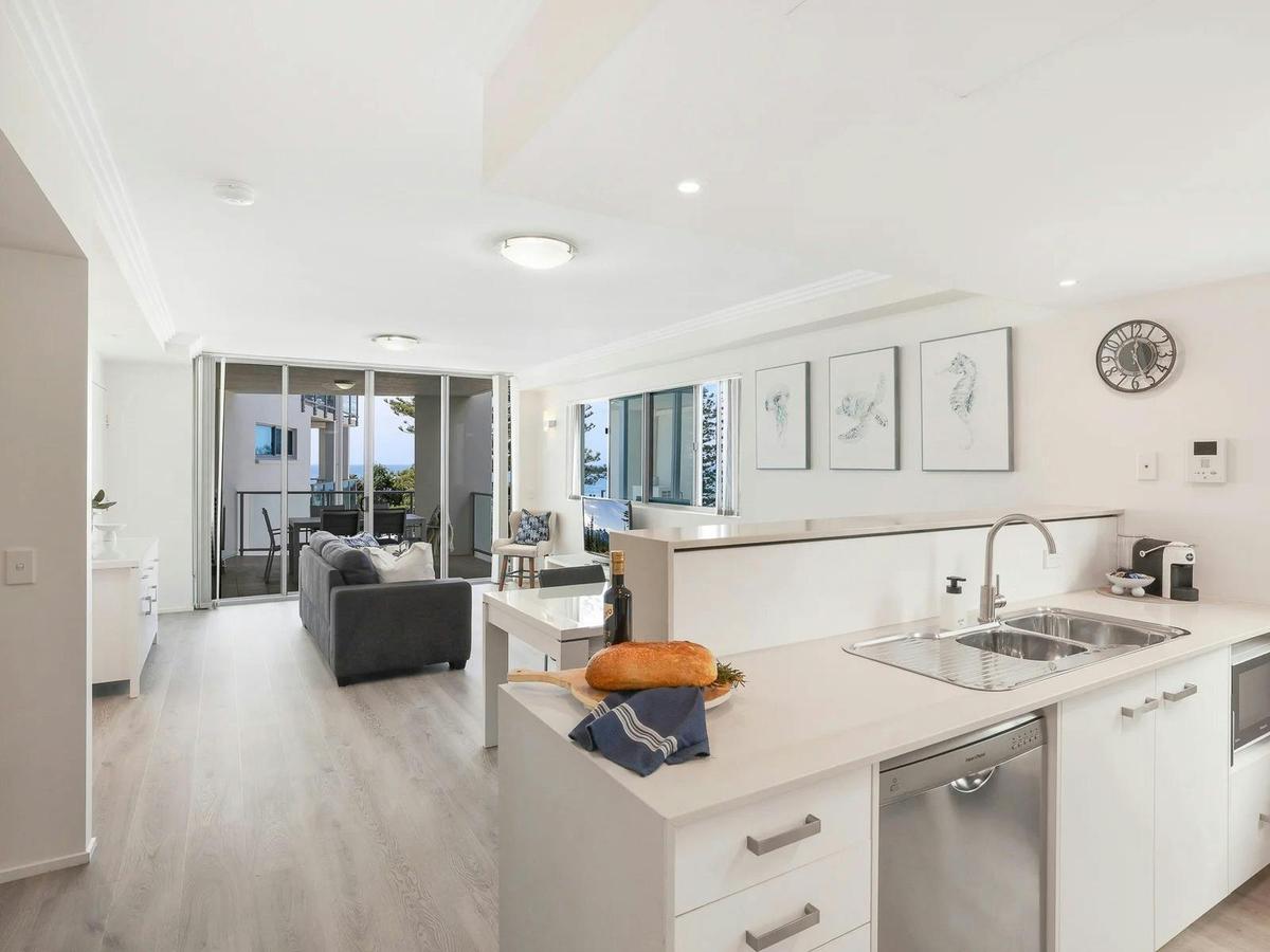 Bargara Holiday Rentals - Bargara - Dwell at 40