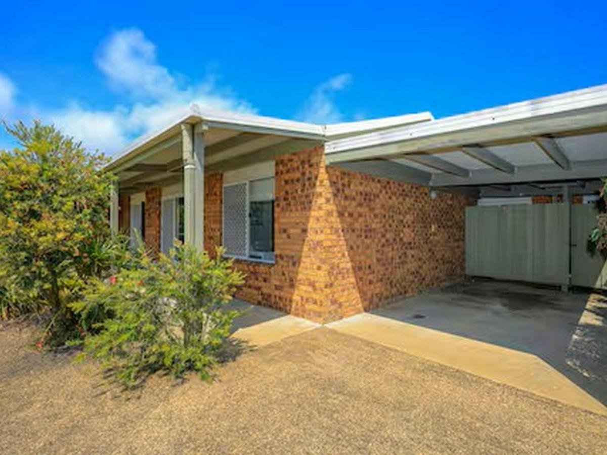 Bargara Holiday Rentals - Bargara - Beach Shack at Archie’s