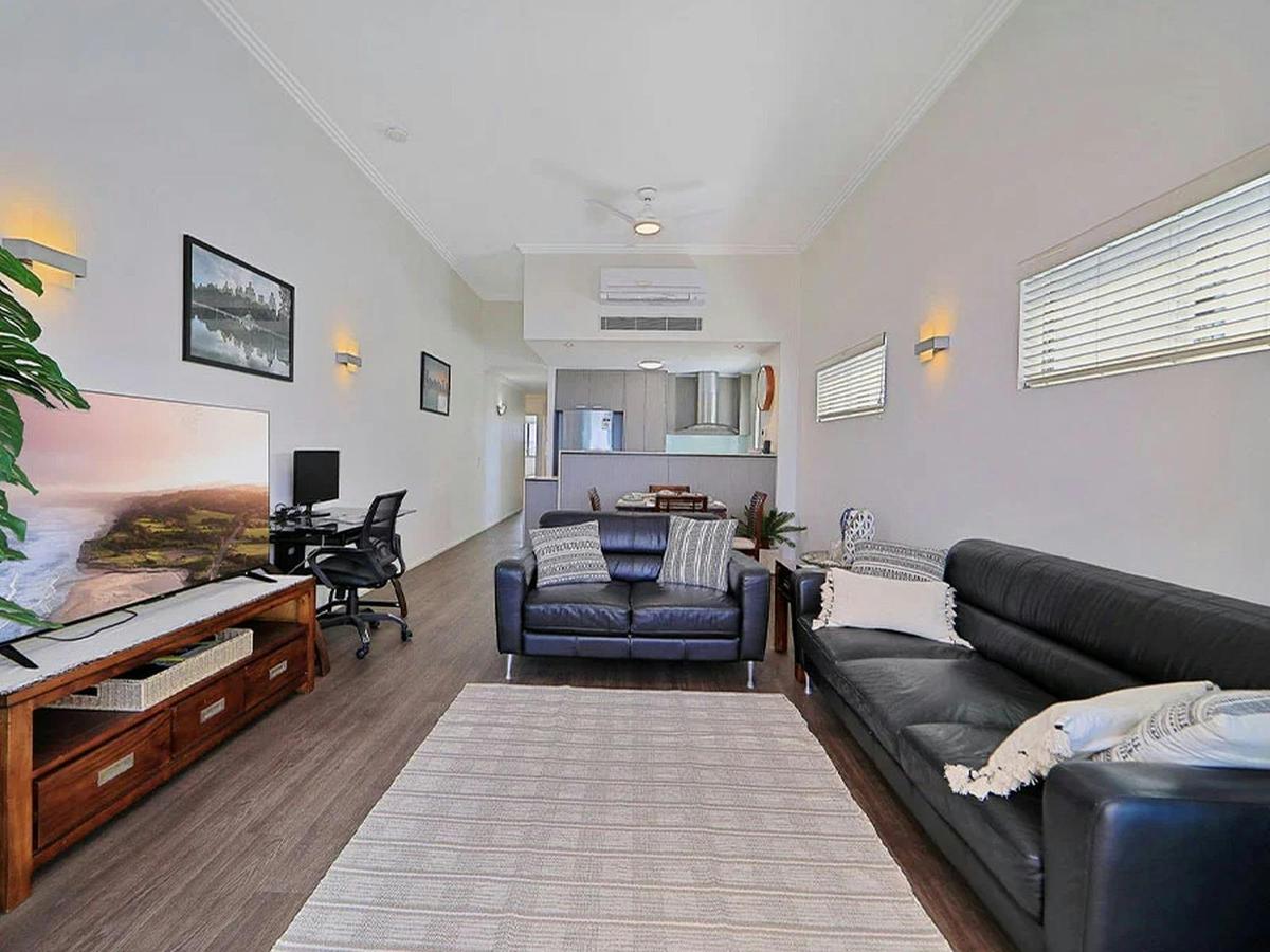 Bargara Holiday Rentals - Bargara - Dwell at 25