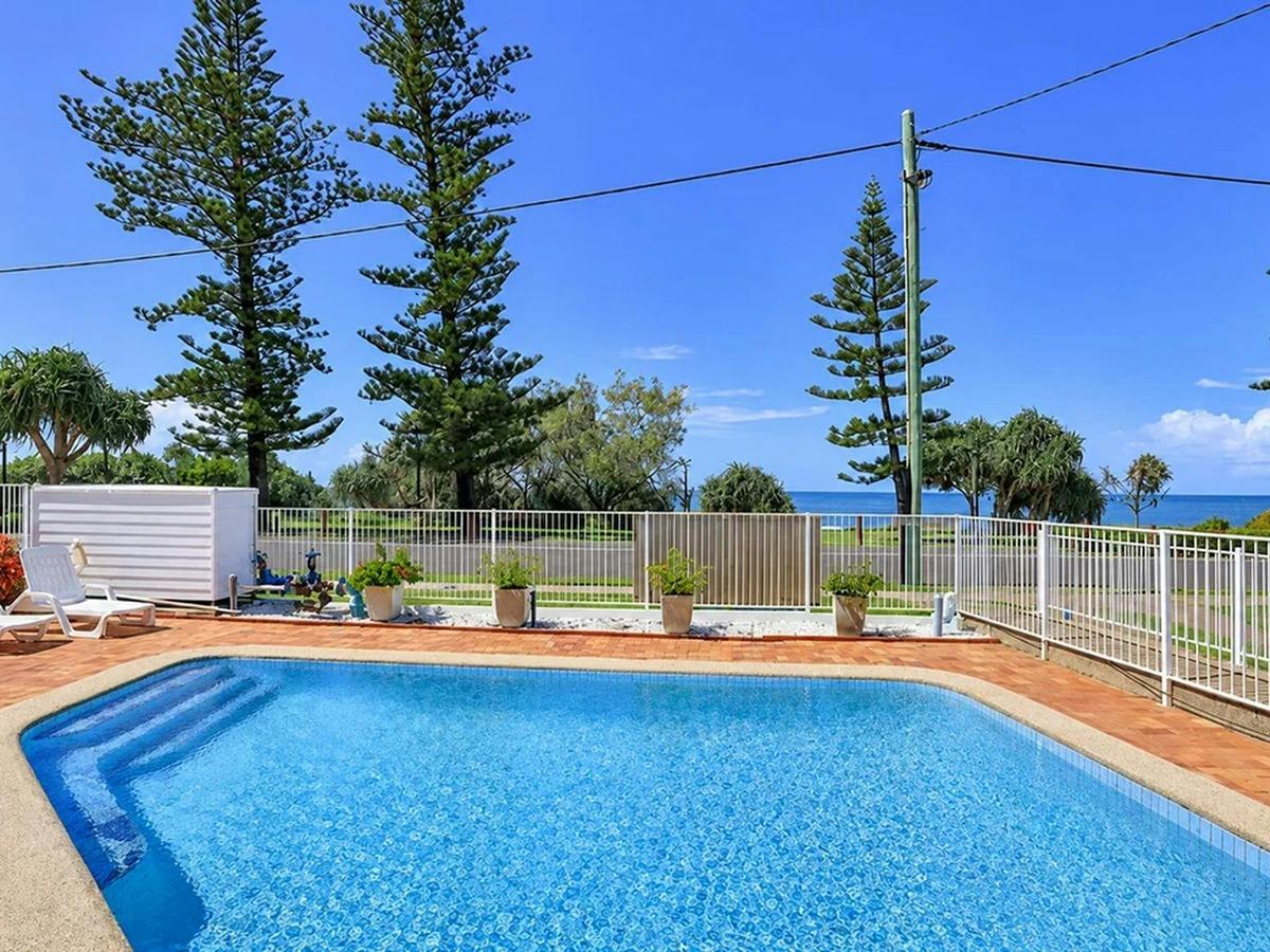 Bargara Holiday Rentals - Bargara - Blue Horizon