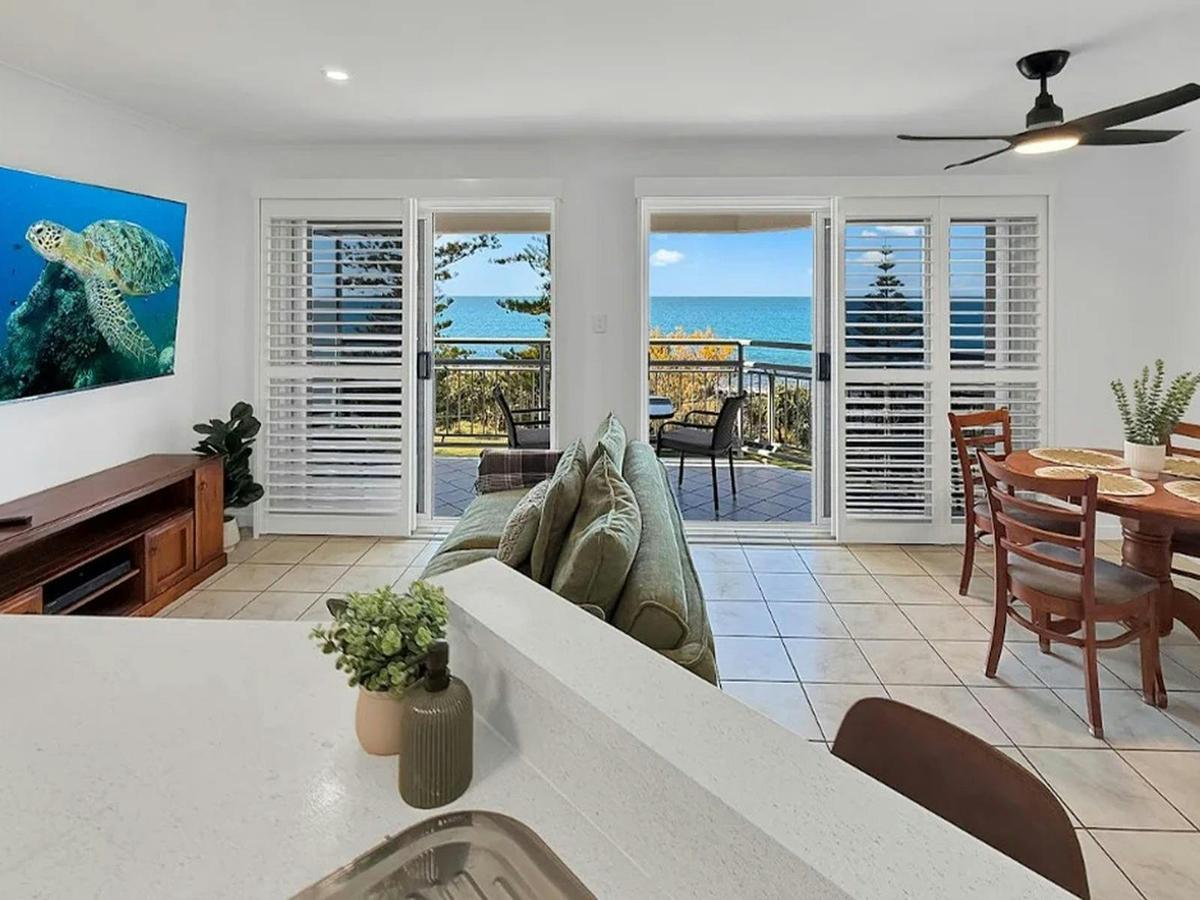 Bargara Holiday Rentals - Bargara - Blue Horizon