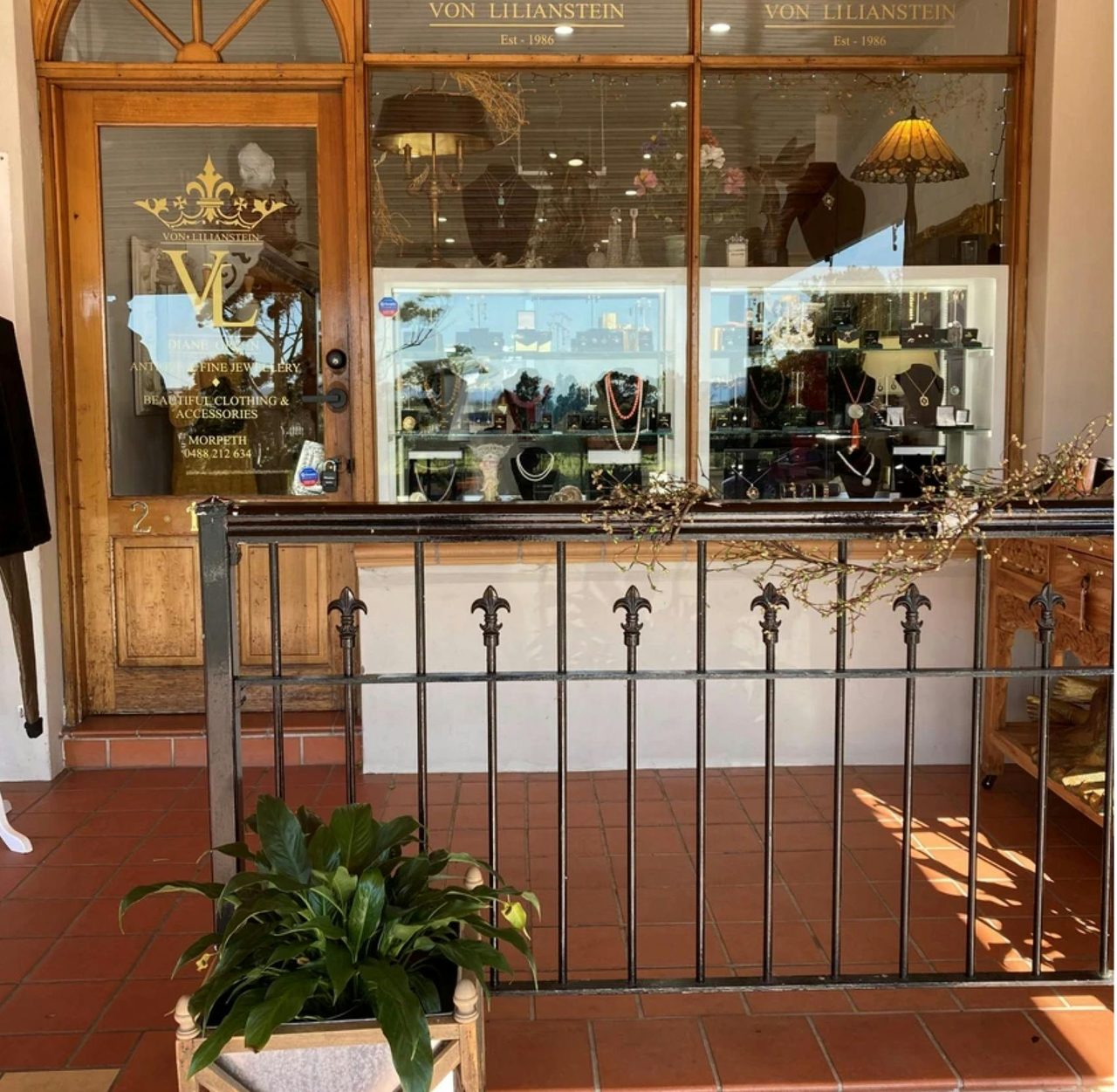 von Lilianstein Antiques & Fine Jewellery