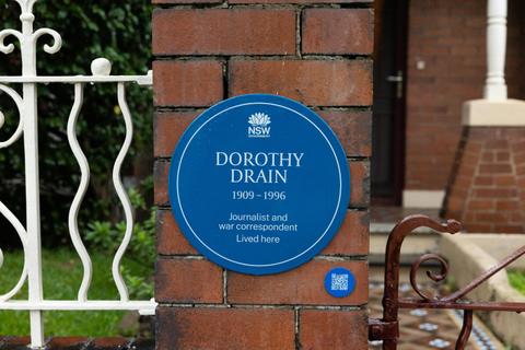 Dorothy Drain Blue Plaque