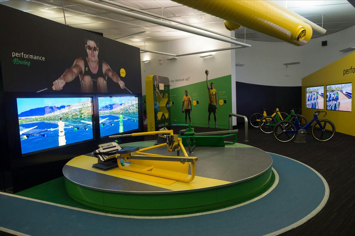 ExperienceAIS - Test your skills at rowing and cycling