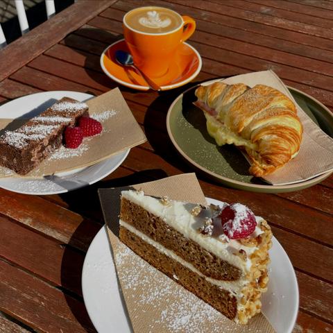 Six Counties Cafe and Restaurant