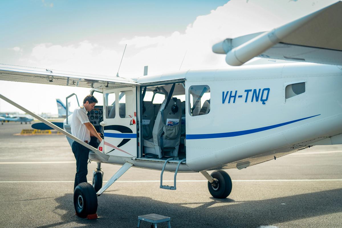 Great Barrier Reef Scenic Flights