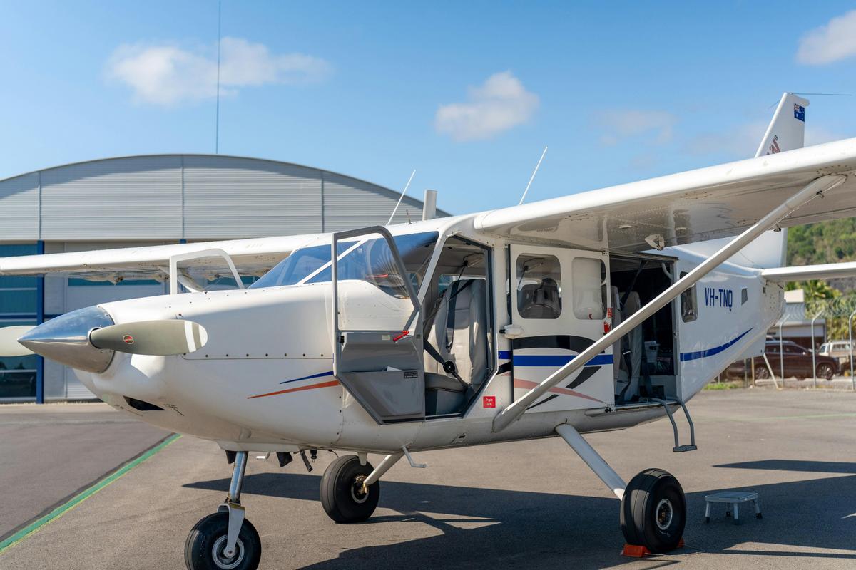 Great Barrier Reef Scenic Flights