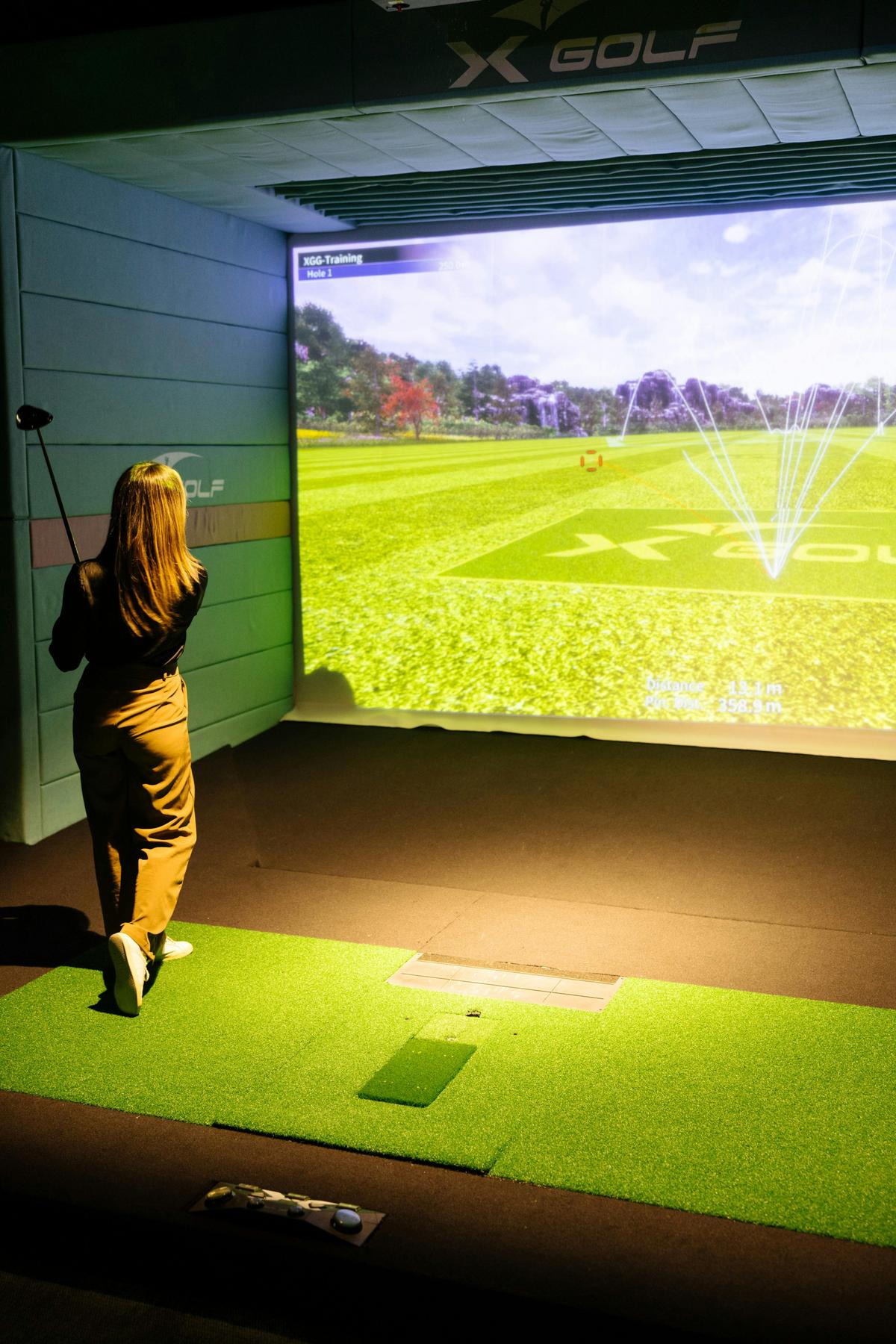 X-Golf Nedlands Indoor Golf Simulator