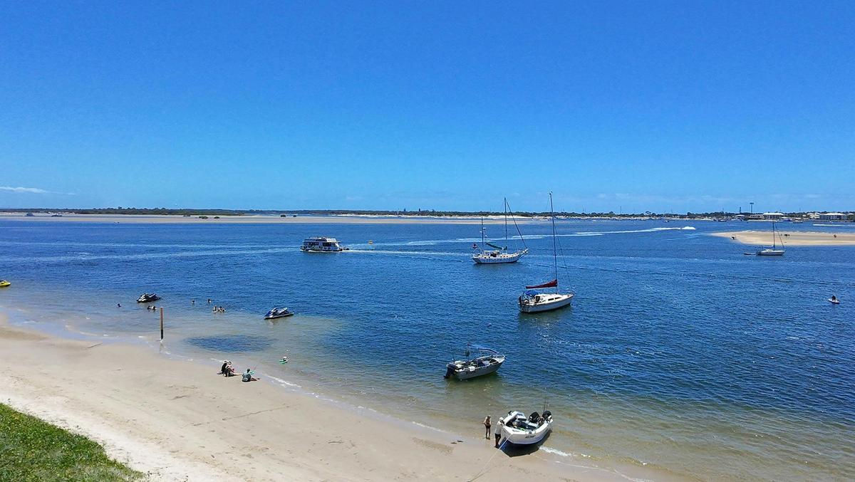 Tipplers Jumpinpin Self Drive Boat Hire Tour