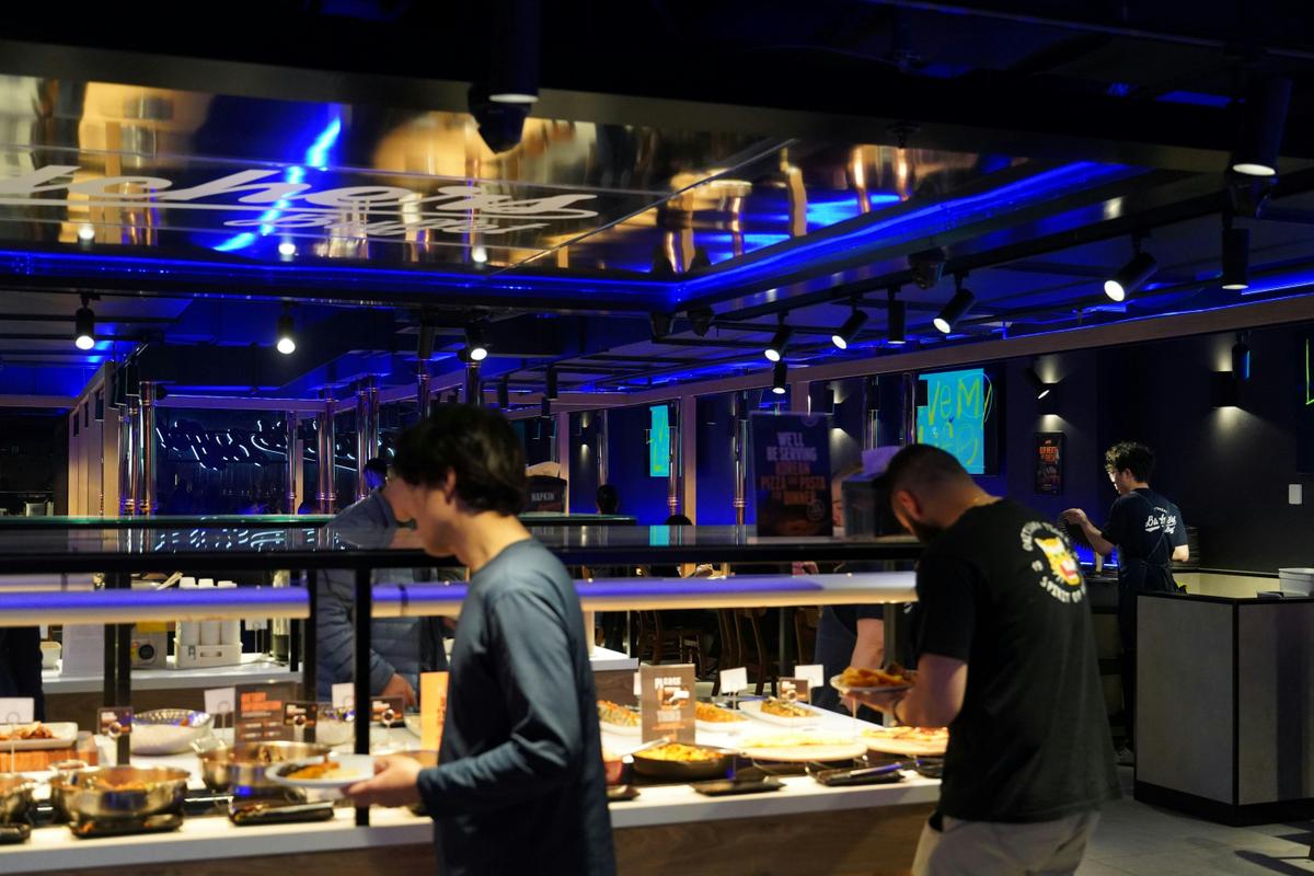 Guests enjoying the buffet at Butchers Buffet Melrose Park