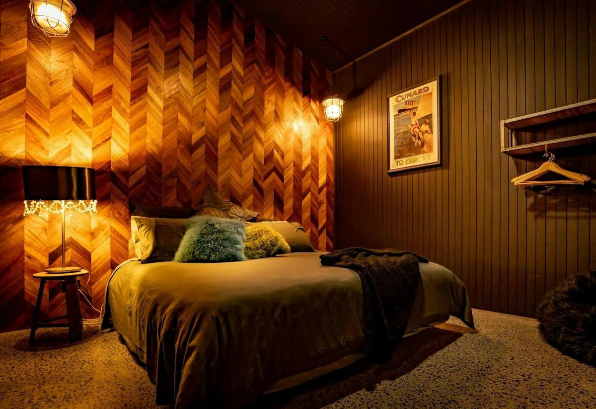 Main bedroom