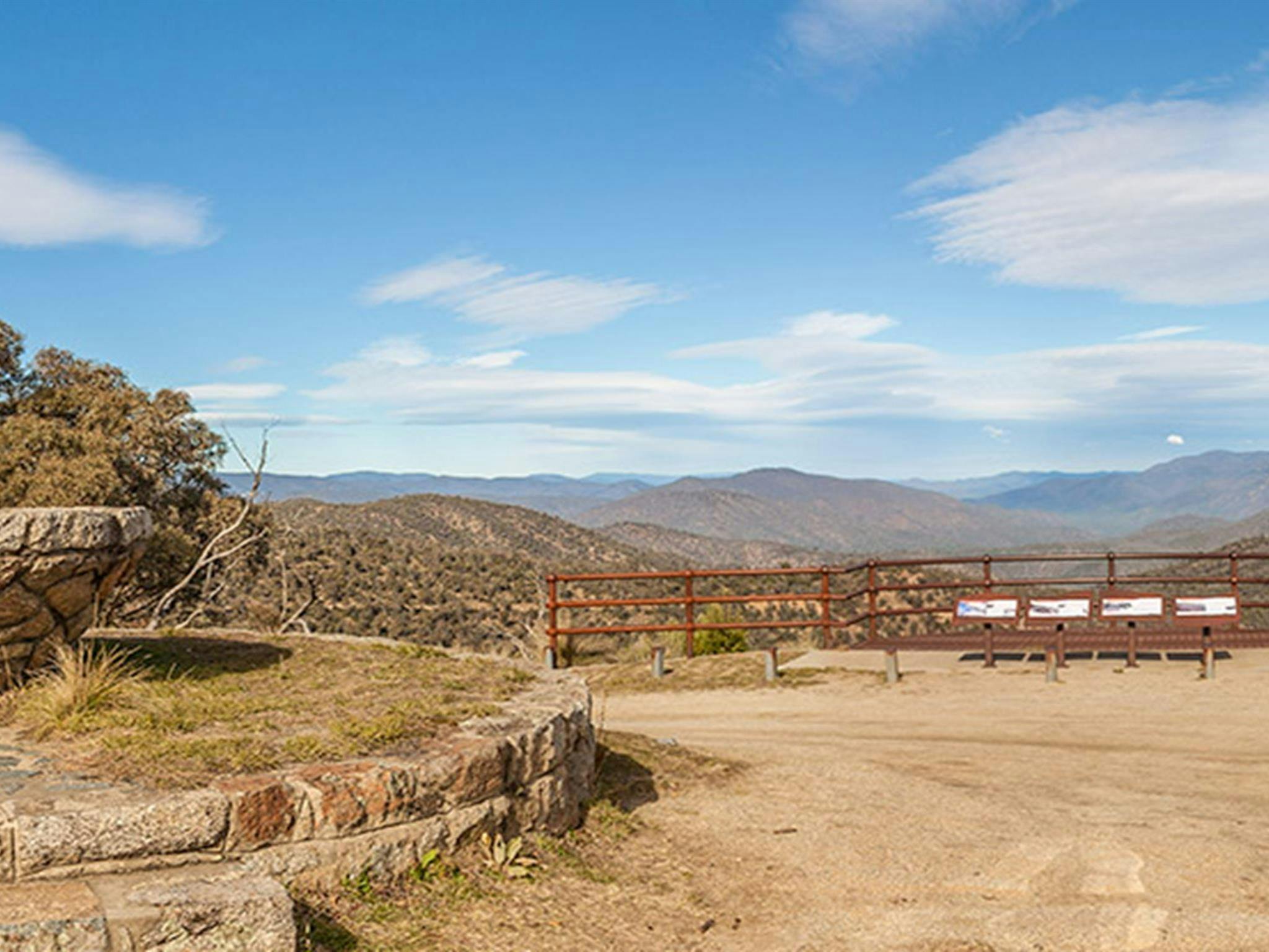 Wallace Craigie lookout, Kosciuszko National Park. Photo: Murray Vanderveer/DPIE