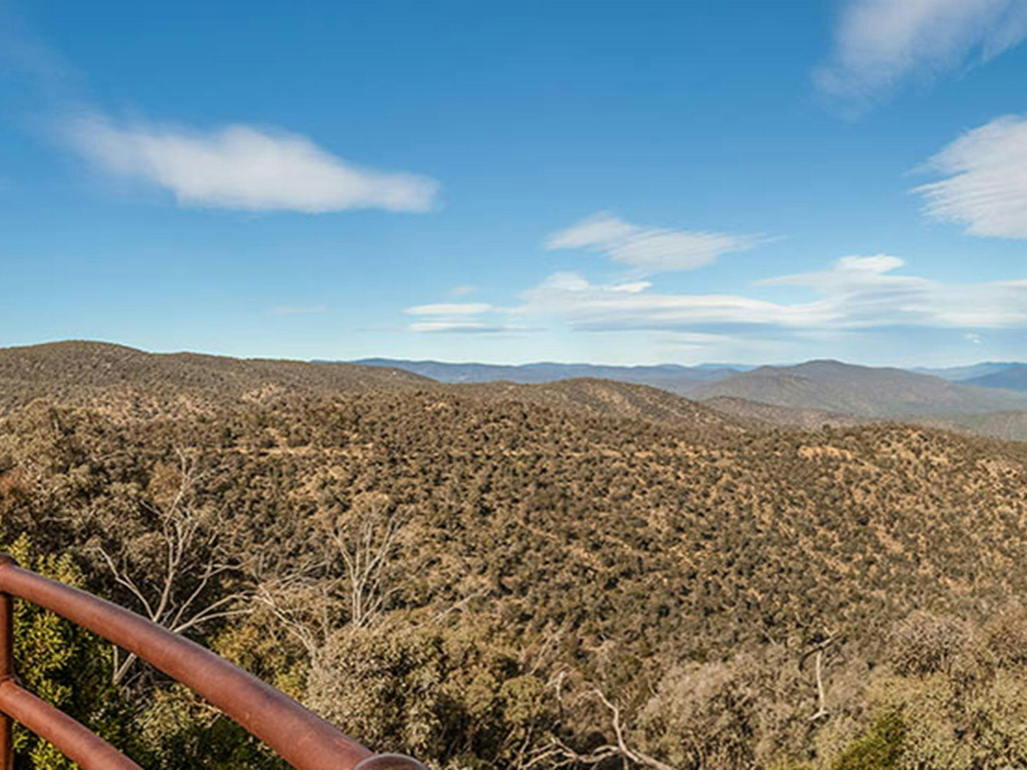 Wallace Craigie lookout, Kosciuszko National Park. Photo: Murray Vanderveer/DPIE