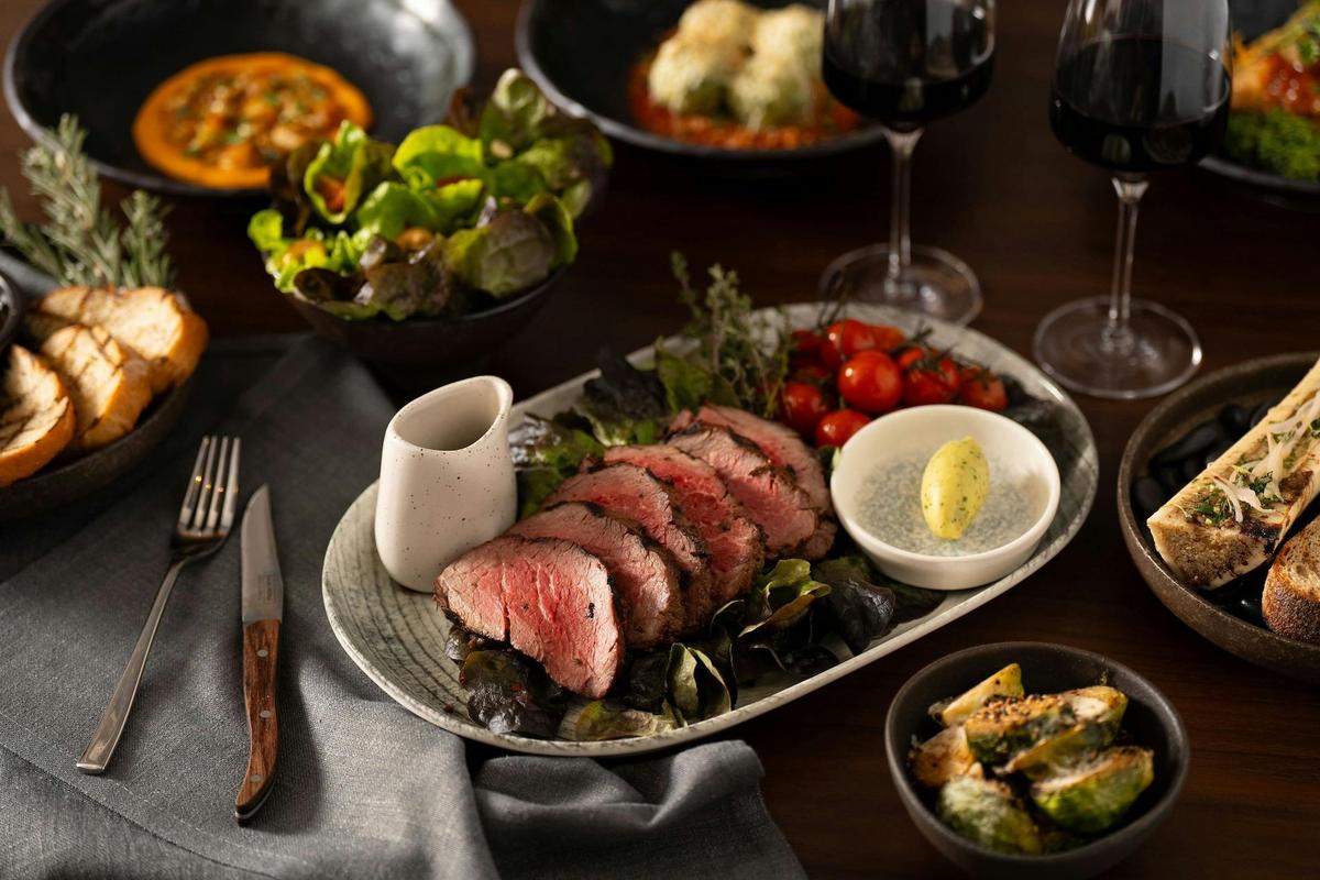 Inspired by the Australian heat, fresh locally-sourced South Australian produce.