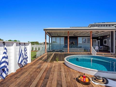 Bargara Holiday Rentals - The Manor