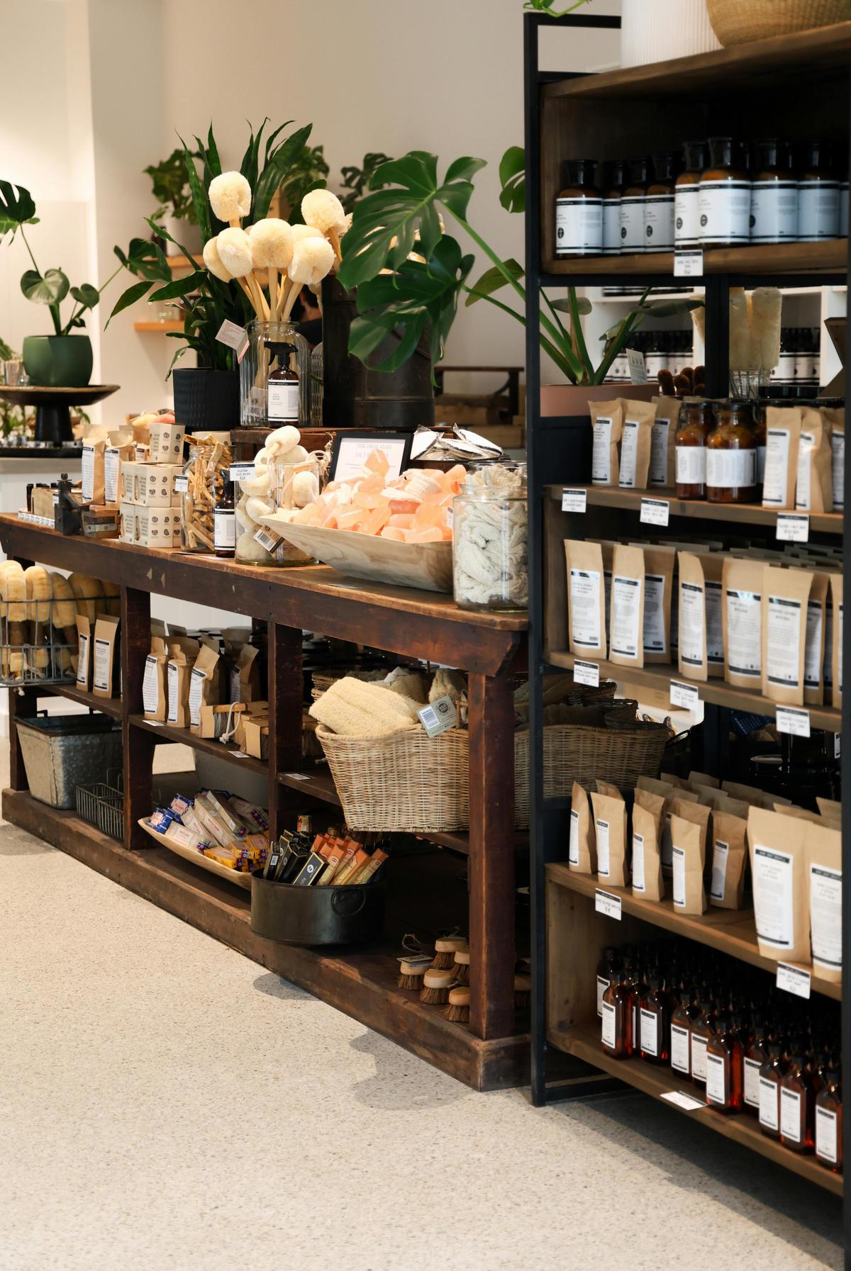 Manly Shelves