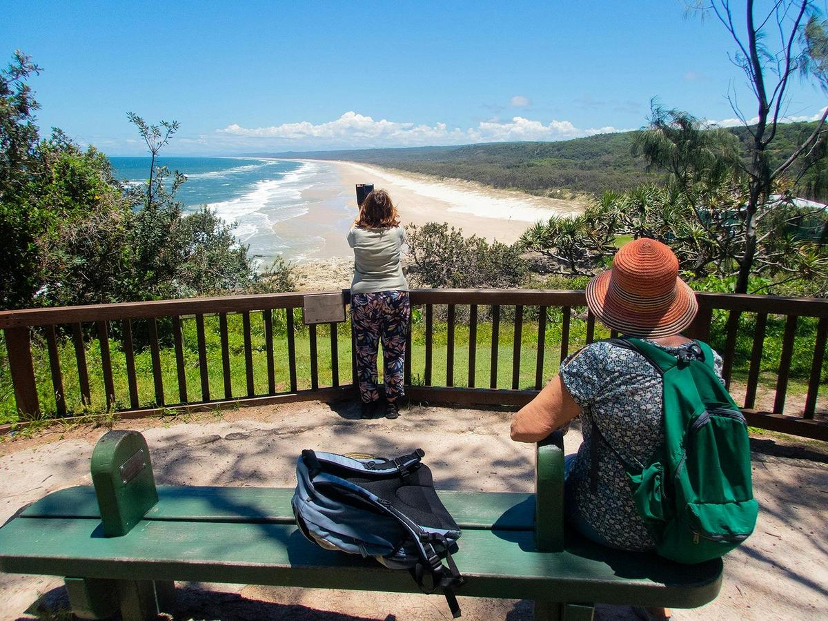 North Stradbroke Island Tour