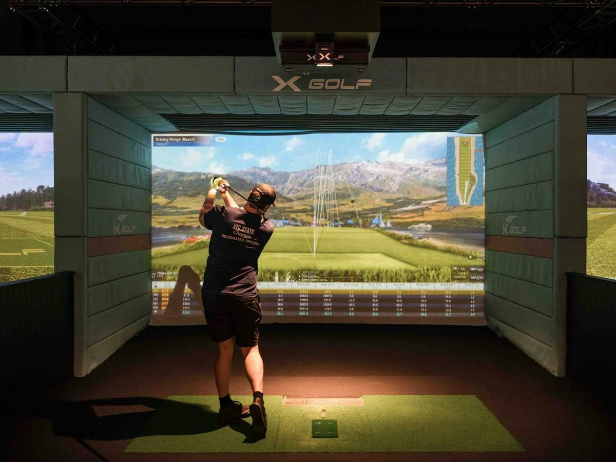 Golf Simulator Enoggera